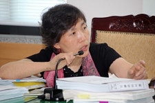 경주문화재단 사무처장 평생 의원할 줄 아시냐