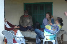 영지버섯이 뭐라고...흥건한 핏자국