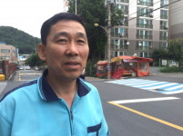 장애인 콜택시 개선 앞장섰는데, 이제 그만두래요