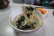 천원짜리 잔치국수, 광주에 있습니다