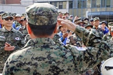 [사진] 교육청 앞 고엽제전우회 국정화 지지