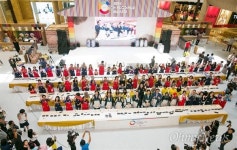 [오마이포토] 케이푸드 김밥 우리 함께 만들었어요