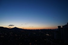 추위 속 일출, 더 아름답습니다