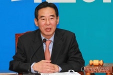 더민주 칼자루 쥔 홍창선 난 자르는 사람 아니야