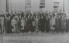 바다를 품은 독립운동가와 북경의 쌍권총 형제 집안