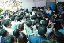 전북 어린이집 원장들 - 교육감 일행 '충돌'