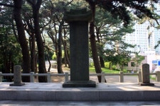 임진왜란, 쏟아지는 칼날... 형 안고 죽은 이복동생