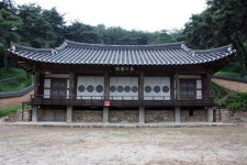 살던 집도 쓴 일기도 모두 보물로 남긴 사람