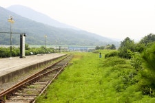 흐드러지던 벚꽃의 명소, 하동역도 안녕