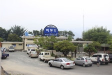 흐드러지던 벚꽃의 명소, 하동역도 안녕