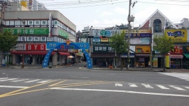 가마솥에서 쪄낸 보리개떡이 그립습니다