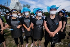 35.4℃ 불볕더위 아래서, 908명 사드배치 항의 삭발