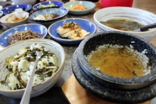 여보 미안, 제주도서 나만 맛있는 거 먹었어