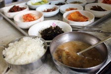 2000원짜리 16찬 백반, 그냥 대박