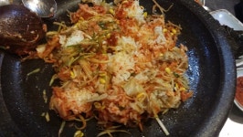 답답한 시국, 대패삼겹살에 소주 한잔 어때요