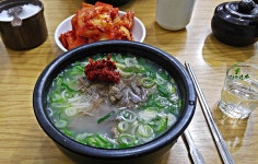 김진태 의원 말에 뜻하지 않게 노숙