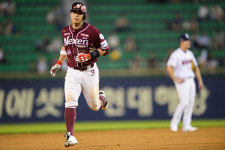 넥센의 4번타자에게 주어진 건강이란 미션