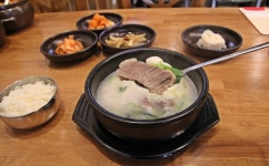 500년 가마솥에 끓여낸 설렁탕, 어찌 이런 맛이