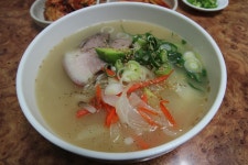 맛있고 착한 고기 국수, 제주도 동문 시장에 가면 있다