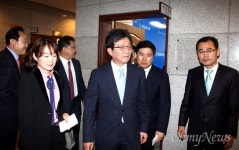 유승민 홍준표, 법 허점 악용한 굉장한 꼼수