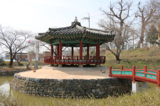 [봄철 걷기 좋은 길] 충남 당진 면천읍성 일원  역사 따라 자연 따라