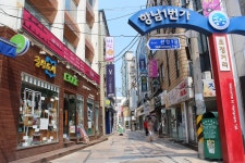 따뜻한 기억이 고스란히 녹아 있는 통영 항남동 골목 마실