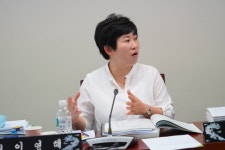 아산시 대표 관광지 신정호가 썩고 있다