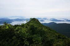 하늘 아래 떠 있는 낙원, 바로 여깁니다 