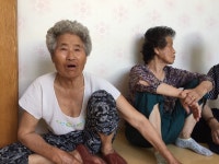 우리도 자존심 있다 5억원짜리 마을회관 한사코 싫다는 할머니들