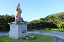 기생 아닌 부인 논개, 남편은 의병장 최경회