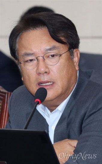 정진석 