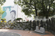 전남 화순에 중국 있다