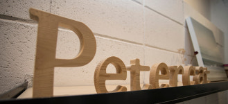 하루키 테마로 한 카페에 가봤습니다 