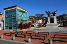 평화 너머로 의를 실천한 사람들을 만나다   