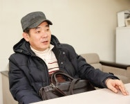 고양시 고양대로에는 고양이 신문사가 있다