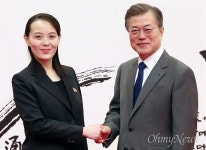문 대통령은 왜 