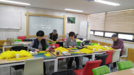 시민단체 경험 없는 동네 이웃, 매주 창동역에 서는 이유