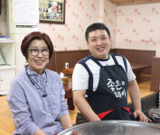 대통령 후보들도 왔다 간 병곡 나이트, 주 메뉴는 머리국밥