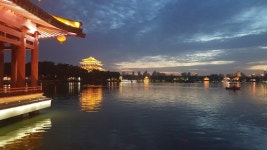 판빙빙을 중화권 스타로 만든 곳, 바로 여기