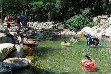계곡은 한여름에 가는 곳? 모르는 사람들이 하는 말