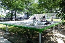 특별한 야외 열람실에 원두막까지, 여기 도서관 맞아요