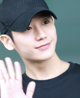 '더 가까이'... 클로즈업을 부르는 배우 정해인