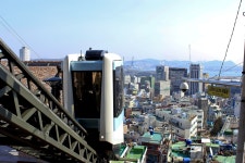 서울 모노레일 추진한다는데, 이 모노레일 아니라고?