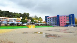 아직도 많은 유족이 말 못 하고 있을 듯