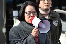 빨래방 옆에 또 빨래방 벼랑 끝 내모는 행위