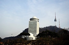 시간이 지나도 변함없는 곳, 남산에 오르다
