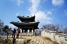 백운대 정상의 3.1운동 암각문