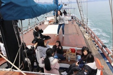 여수로 유학 온 고려인 후손들, 바다에 훌훌 털어낸 고민