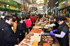 인구 4만명 안 되는 정선, 매년 70만 관광객이 오는 이유