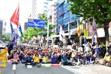 투쟁하라 2019년 세계 노동절 부산대회